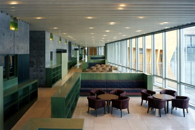 黒部市国際文化センター・コラーレ