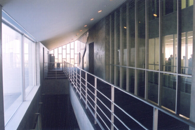 国土交通省 八丈島測候所庁舎