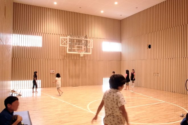 唐木田コミュニティセンター・児童館・図書館／からきだ菖蒲館