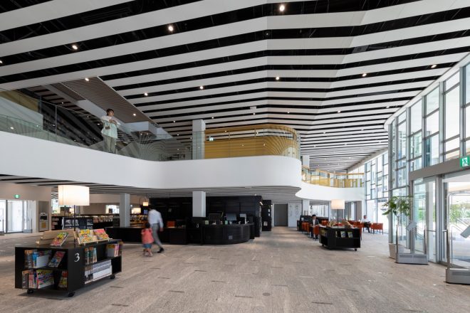 小牧市中央図書館 小牧市中央図書館