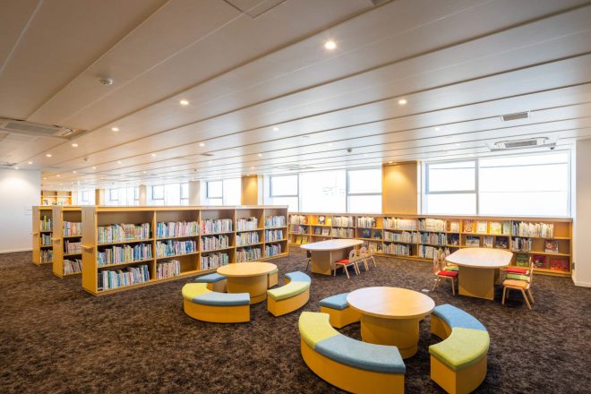 南流山地域図書館・児童センター