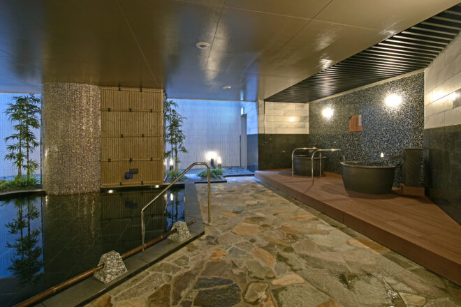 アパホテル＆リゾート〈両国駅タワー〉