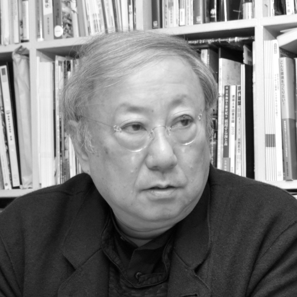 新居 千秋 Chiaki Arai